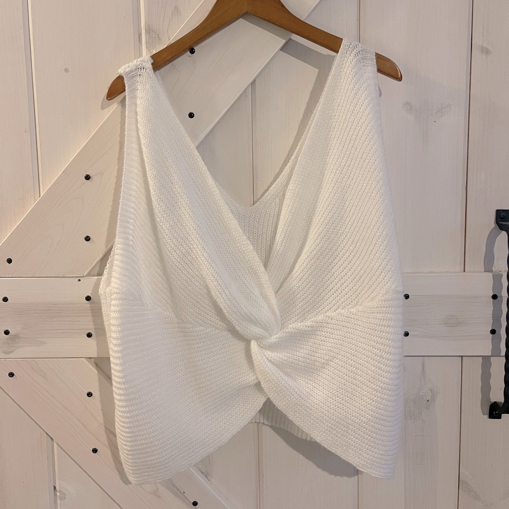 Women’s knit tank